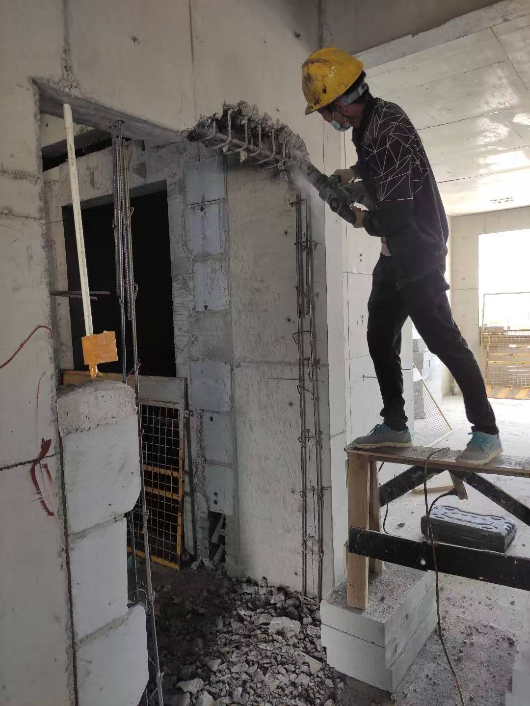 哈密旧房改造房屋如何加固